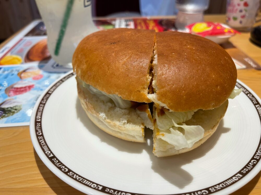 コメダ珈琲で人気ハンバーガー4種の口コミ 感想 ドミグラスバーガーの実食レポも スイーツ大陸